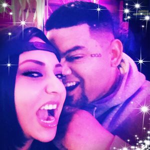 Meet your Posher, Alex vanessa